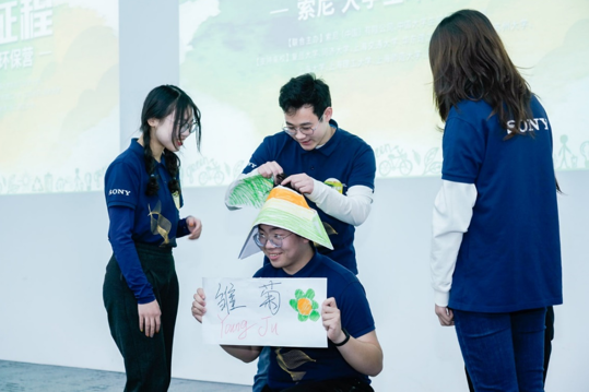 大學(xué)生用舞臺(tái)劇展示生物多樣性探索成果