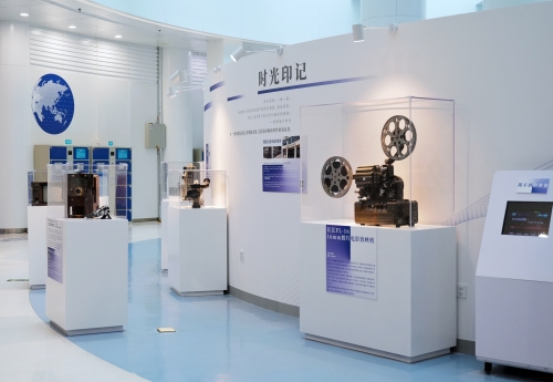  老電影機展區(qū)